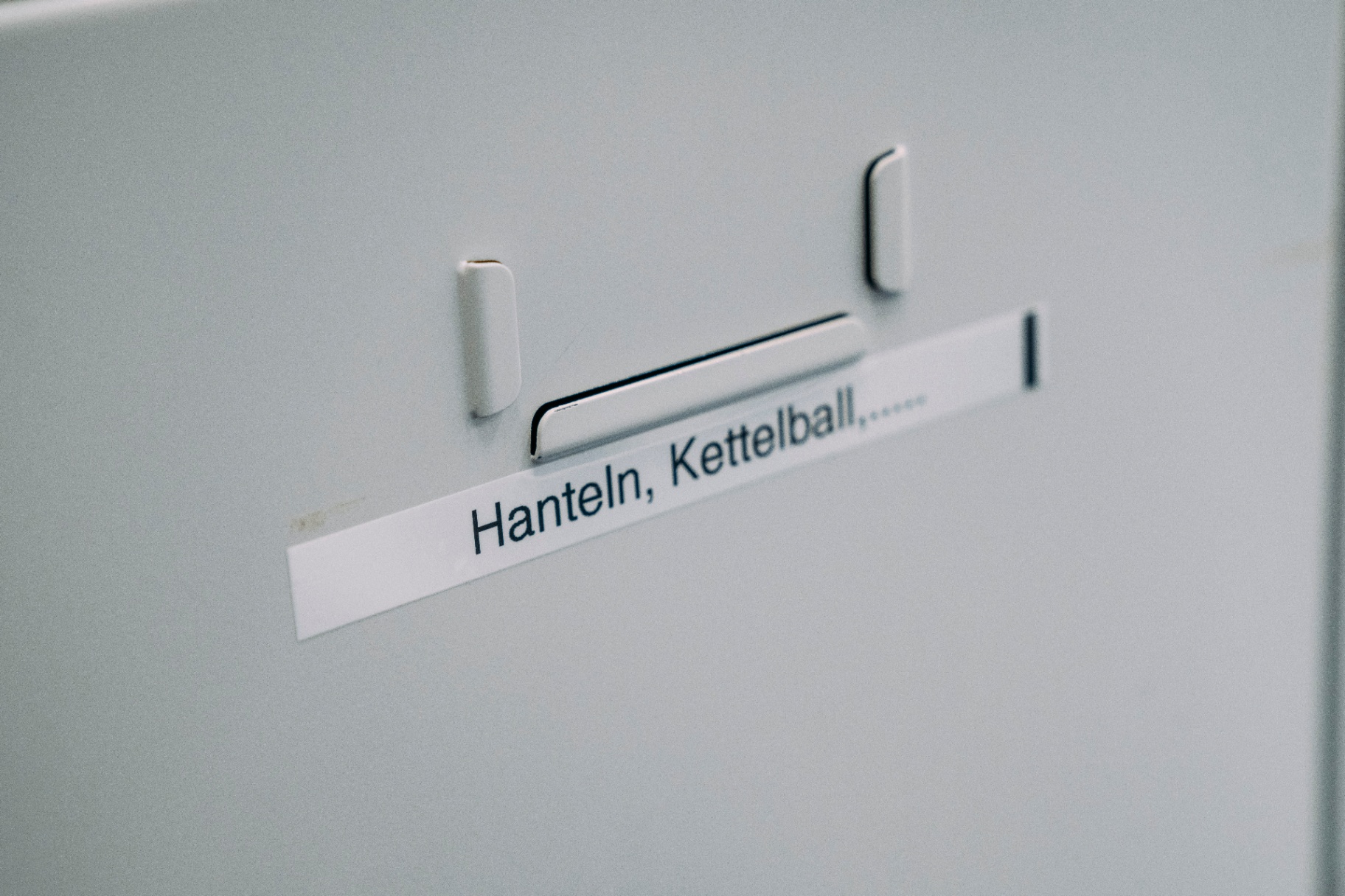 Detail Schrank – Hanteln, Kettlebell